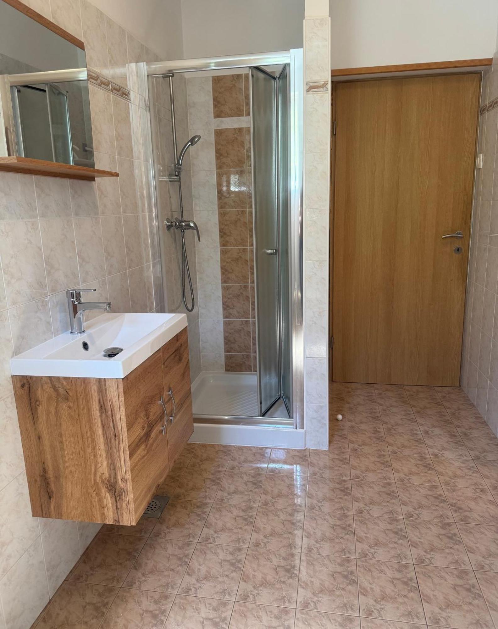 Apartmaji Pri Bosi Nogi อิซอลา ภายนอก รูปภาพ
